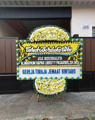Papan Bunga Duka di Kao Barat